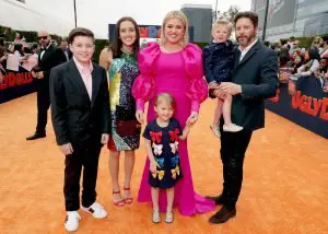 Kelly Clarkson Personal Life
